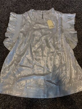 JODIFL Silver Metallic Ruffle Sleeve Top